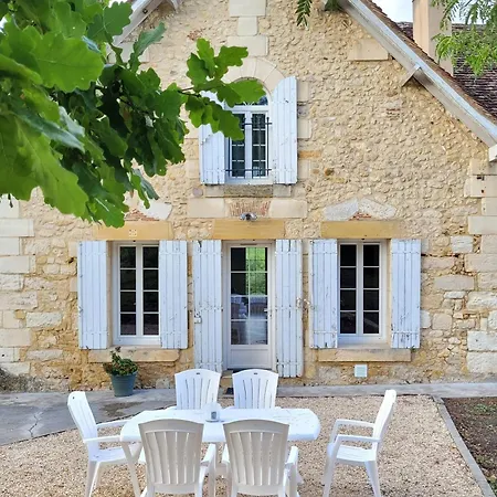 Casa vacanze House A Tranquil Escape Lembras